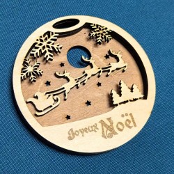 Boule de Noël en bois - Père Noël et traîneau