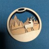 Boule de Noël en bois - Scène hivernale
